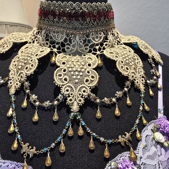 Michal Negrin Gold and Cream Statement Necklace - Picture 9 of 17